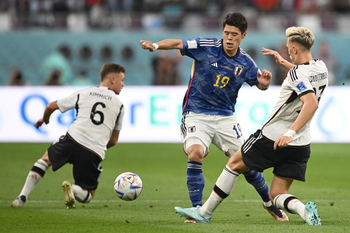 Pela primeira rodada do Grupo E da Copa do Mundo, Alemanha e Japo se enfrentam no  Estdio Internacional Khalifa, em Doha