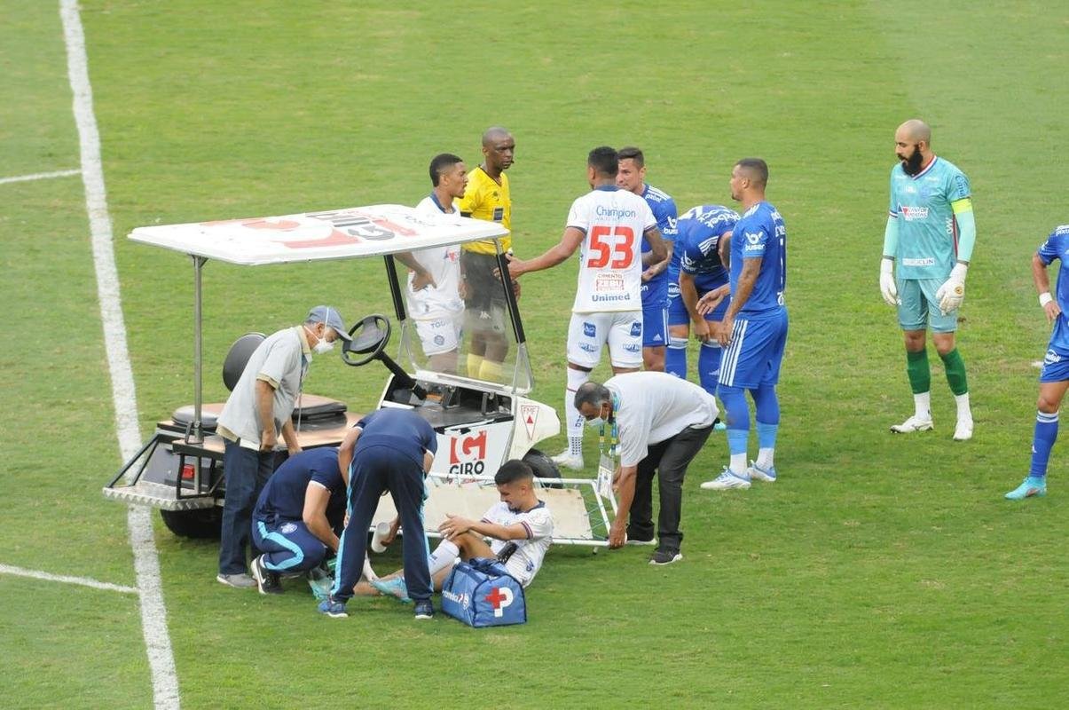 Fotos da partida entre Cruzeiro e Bahia, no Mineir�o, pela 20� rodada da S�rie B do Brasileiro