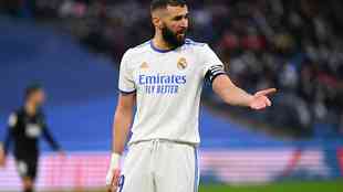Atacante francês defendia o Real Madrid no jogo contra o Elche