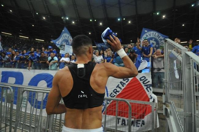 Cruzeiro venceu Londrina por 1 a 0, com gol de Luvannor