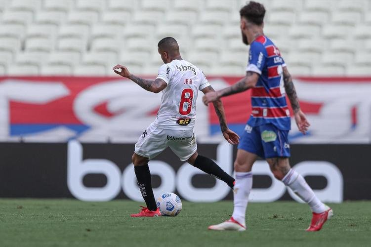 Fotos do jogo entre Fortaleza e Atlético, pela 20ª rodada da Série A, no Castelão