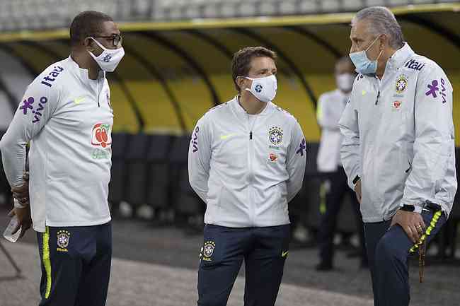 Cesar Sampaio, Juninho e Tite: comissão técnica volta a observar jogos pelo Brasil 