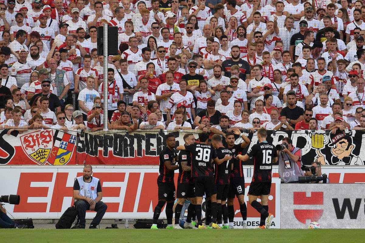 O RB Leipzig  o segundo favorito do Grupo F. A Bet365 paga 1.22 pela classificao dos alemes. A casa colocou odd 3.75 para o Celtic e 10.00 para o Shakhtar Donetsk.