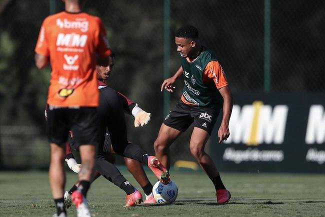 Fotos do treino do Atltico em preparao para jogo contra o Juventude
