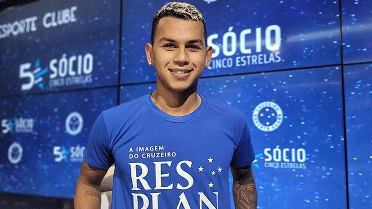 Coritiba anuncia atacante Edu, ex-Cruzeiro - Superesportes