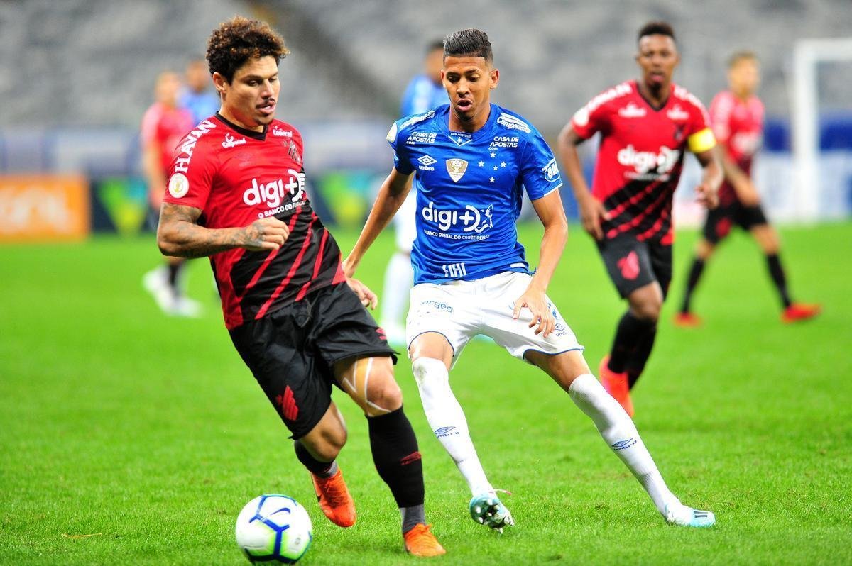 Fotos do segundo tempo do jogo entre Cruzeiro e Athletico, no Mineiro, pelo Brasileiro