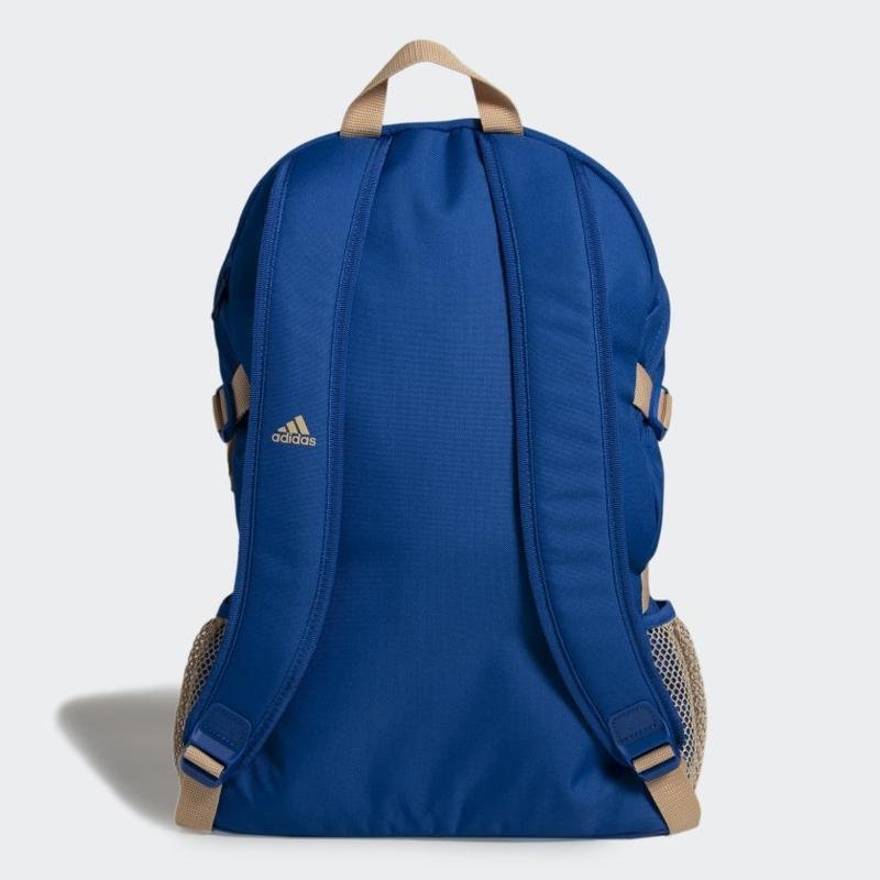 Modelo de mochila que integra a nova coleo do Cruzeiro