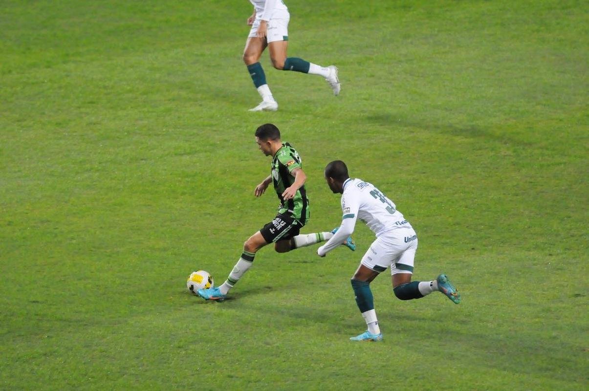 Amrica e Gois se enfrentaram no Independncia, pela 15 rodada da Srie A do Campeonato Brasileiro