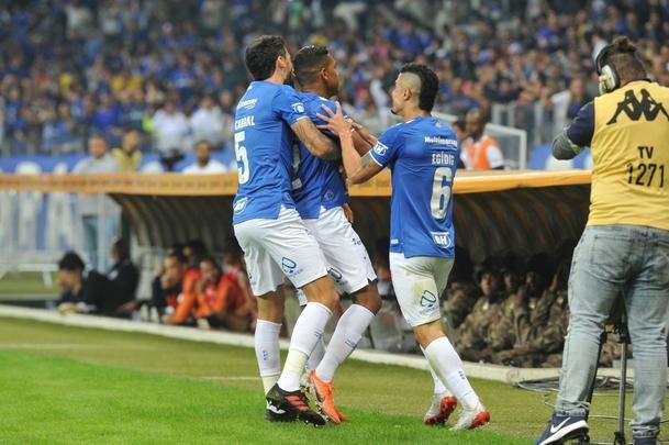 Partida de ida das quartas de final da Copa do Brasil