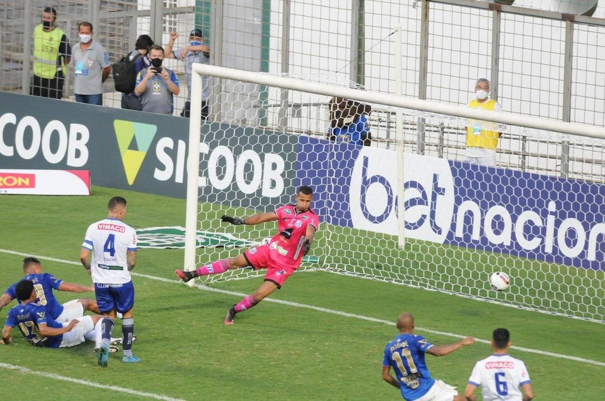1 - Cruzeiro 3 x 0 URT - Independncia, em Belo Horizonte, pela 1 rodada do Campeonato Mineiro, em 26 de janeiro de 2022