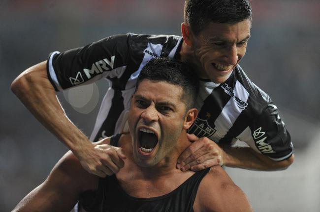 Galo venceu Cruzeiro com gols de Hulk (2) e Nacho. Edu descontou para a Raposa