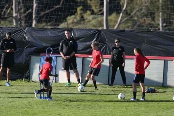 Treino bastante descontrado da Seleo Norte-Americana Feminina de Futebol no CT do Amrica, em BH