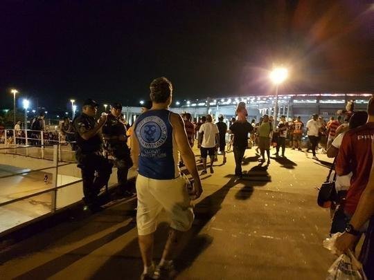 Mais de cinco mil cruzeirenses foram ao Maracanã acompanhar o primeiro jogo da decisão