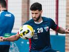 Cruzeiro tem interesse em Juninho Capixaba, mas enfrenta concorrncia