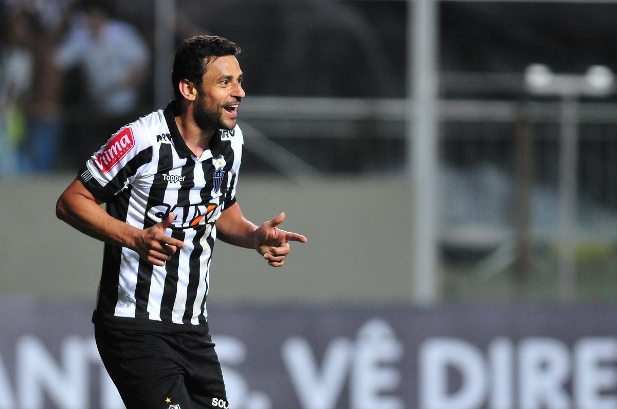 Na etapa final, Fred ampliou a vantagem atleticana para 3 a 1, depois de assistncia de Cazares