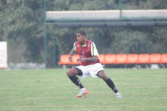 2011 - Jonatas Obina