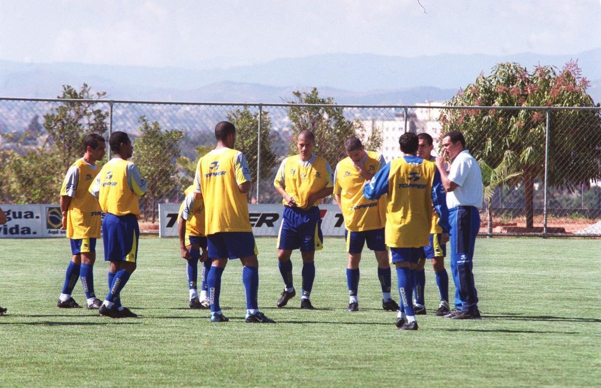 JULHO - Dia a dia de treinos do Cruzeiro na temporada que culminou com a Trplice Coroa