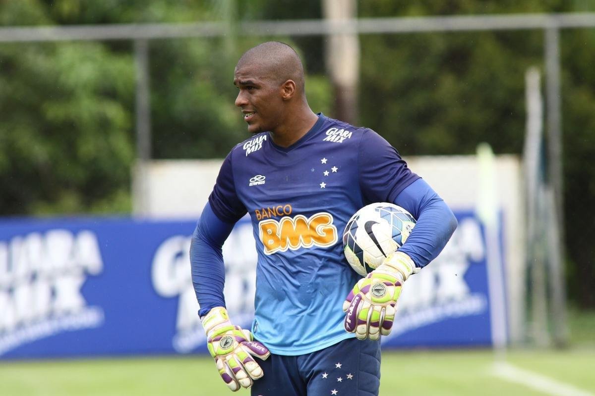 Elisson - Goleiro do Cruzeiro de 2006 at� 2019