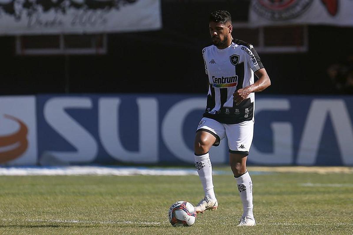 Fotos do jogo entre Brasil-RS e Botafogo, em Pelotas, pela 37 rodada da Srie B do Campeonato Brasileiro