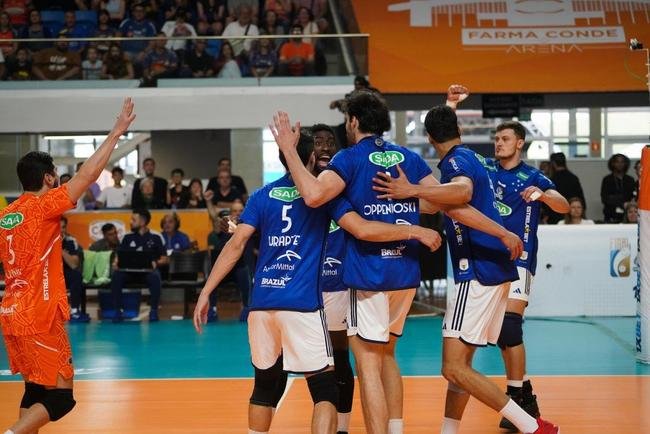 Fotos da final da Superliga Masculina de Vlei entre Cruzeiro e Minas