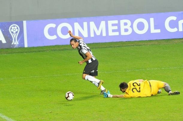 Fotos do primeiro tempo de Atltico x Unin La Calera, no Independncia, pela Sul-Americana