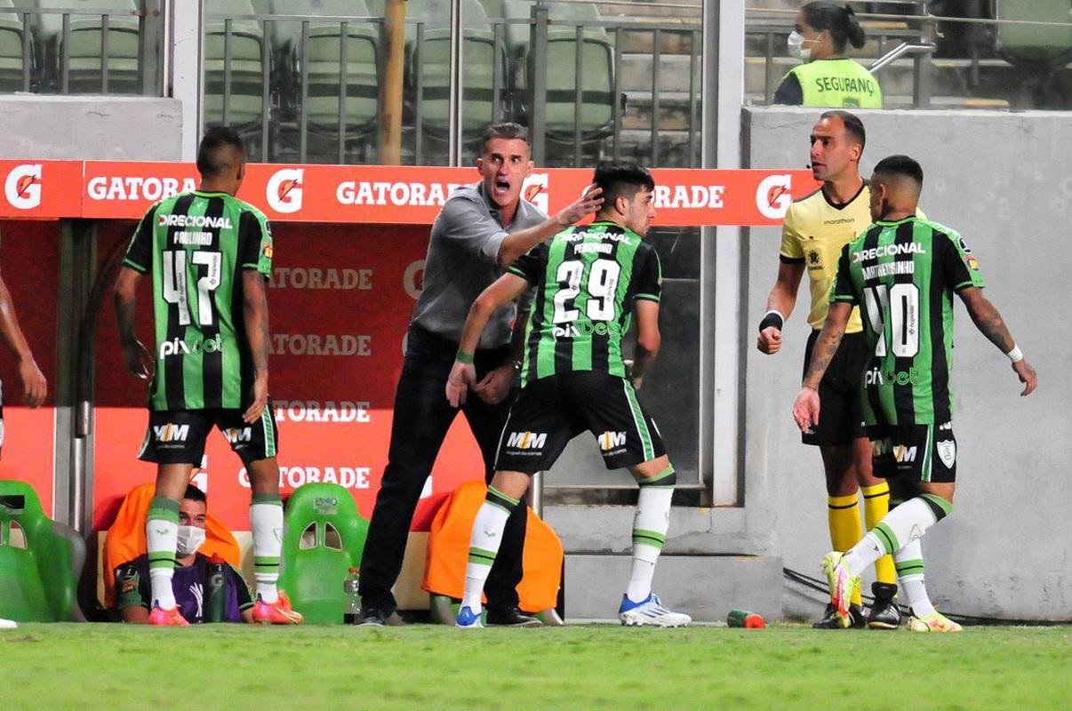 Fotos do jogo entre Amrica e Tolima, no Independncia, em Belo Horizonte, pela terceira rodada do Grupo D da Copa Libertadores 2022