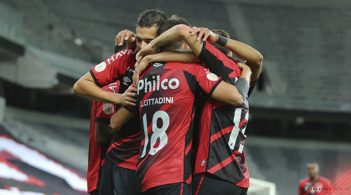 #5 Athletico-PR, com 12.968 pontos