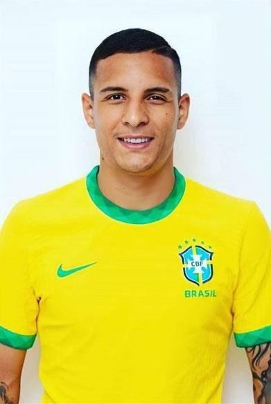 Guilherme Arana - Primeira convocação na década com a camisa do Atlético foi em 2020