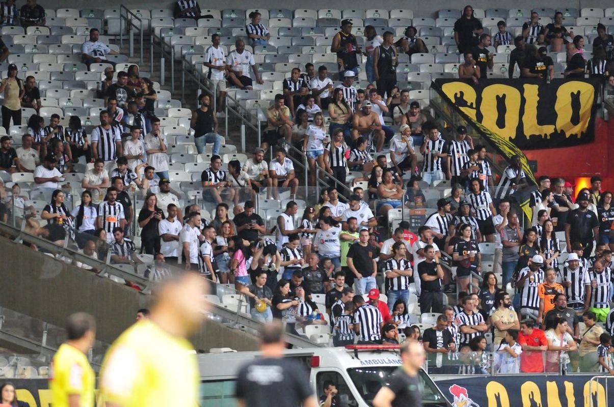 Fotos do jogo entre Atltico e Juventude, no Mineiro, em Belo Horizonte, pela 34 rodada do Campeonato Brasileiro