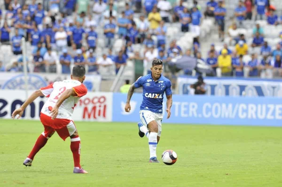 Imagens do jogo entre Cruzeiro e Tricordiano, pelo Campeonato Mineiro, no Mineiro