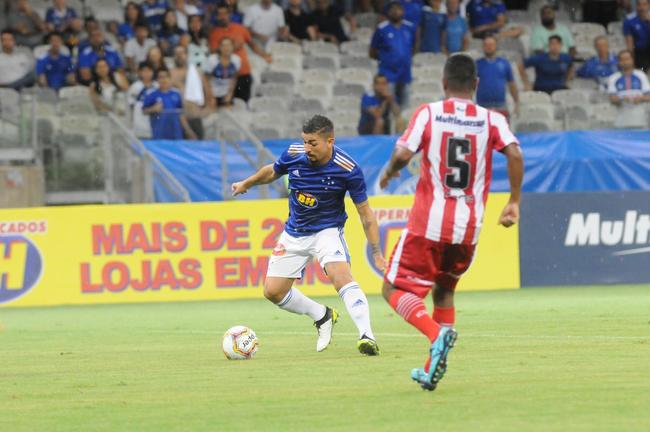 Judivan - jogou apenas nove vezes pelo Cruzeiro em 2020. Dispensado do clube, acertou com o Botafogo-SP, onde tambm participou de nove partidas at o momento, com um gol assinalado no triunfo por 2 a 1 sobre o Vitria, pela 18 rodada da Srie B.