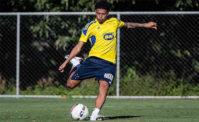 Filipe Machado voltou ao Cruzeiro para a temporada 2022