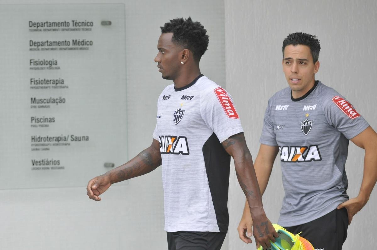 Sem espao no Atltico, Hyuri foi liberado para fazer exames e acertar por emprstimo com o Cear.