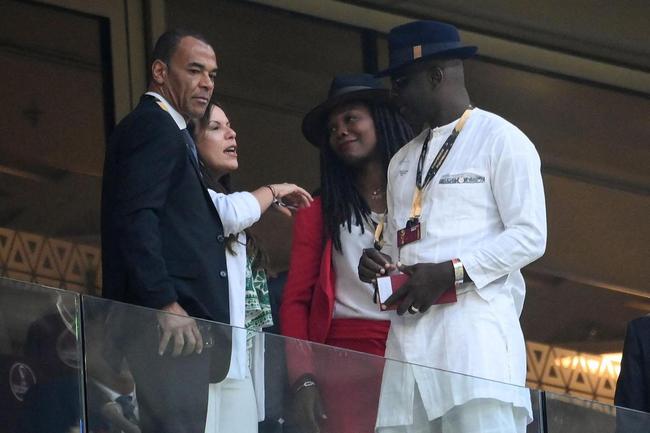 O ex-lateral brasileiro Cafu e o ex-jogador francs Lilian Thuram, campeo da Copa de 1998, da Eurocopa de 2000 e da Copa das Confederaes de 2003