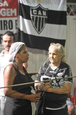 Torcida do Atltico no pr-jogo do duelo com o Defensor, no Independncia, pela Copa Libertadores