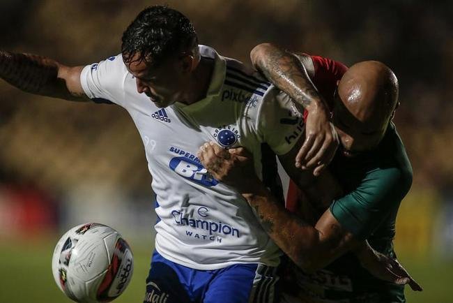 Sampaio Corra x Cruzeiro, no estdio Castelo, em So Lus-MA, pela 27 rodada da Srie B do Campeonato Brasileiro