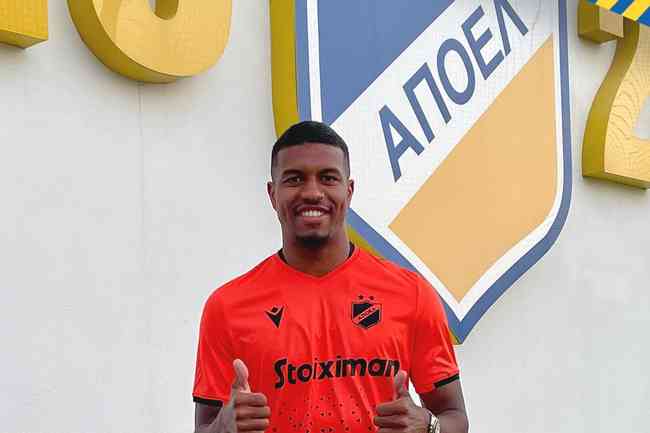 Corinthians confirma emprstimo de Lo Natel para o APOEL, do Chipre