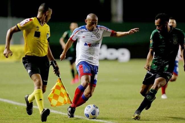 Fotos do jogo entre Bahia e Amrica no Estdio de Pituau, em Salvador, pela oitava rodada do Campeonato Brasileiro de 2021