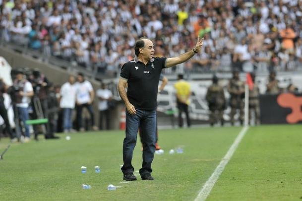 Fotos do jogo entre Atltico e Flamengo no Mineiro