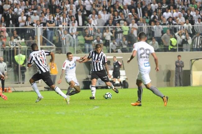 Atl�tico e Santos se enfrentaram, no Independ�ncia, pela 13� rodada do Campeonato Brasileiro