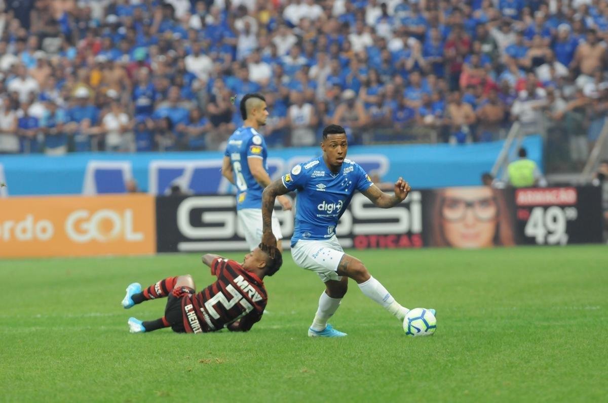 Cruzeiro e Flamengo se enfrentaram pela 20 rodada do Campeonato Brasileiro