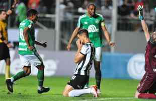 Fotos do jogo entre Atltico e Chapecoense, no Independncia, pela 29 rodada do Campeonato Brasileiro