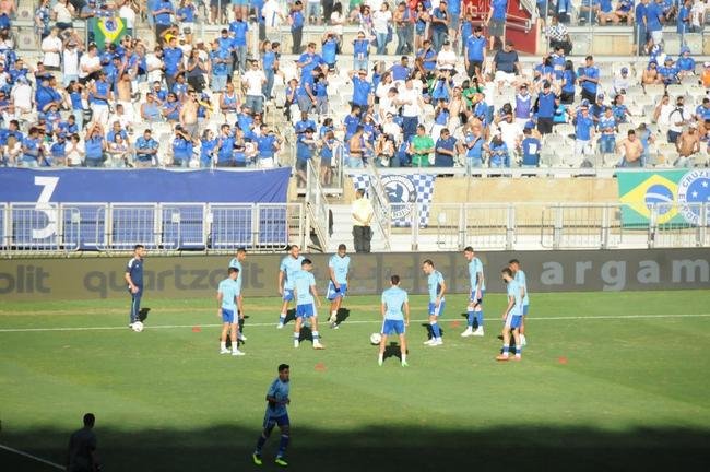 Fotos da partida entre Cruzeiro e Bahia, no Mineiro, pela 20 rodada da Srie B do Brasileiro