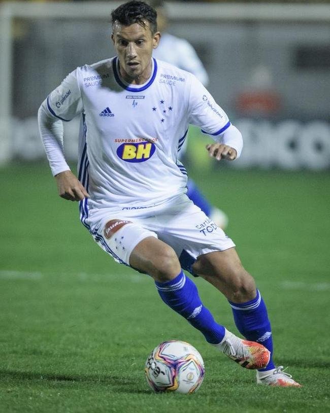 Fotos de Brasil de Pelotas x Cruzeiro, no estdio Bento Freitas, pela stima rodada da Srie B