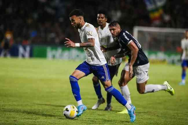 Cruzeiro perdeu para o Remo por 2 a 1 no duelo de ida da 3ª fase da Copa do Brasil