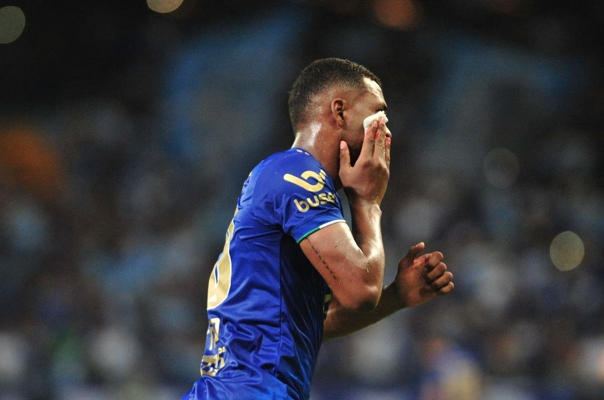 Fotos da partida entre Cruzeiro e Brusque, no Mineiro, em BH, pela 35 rodada da Srie B do Brasileiro