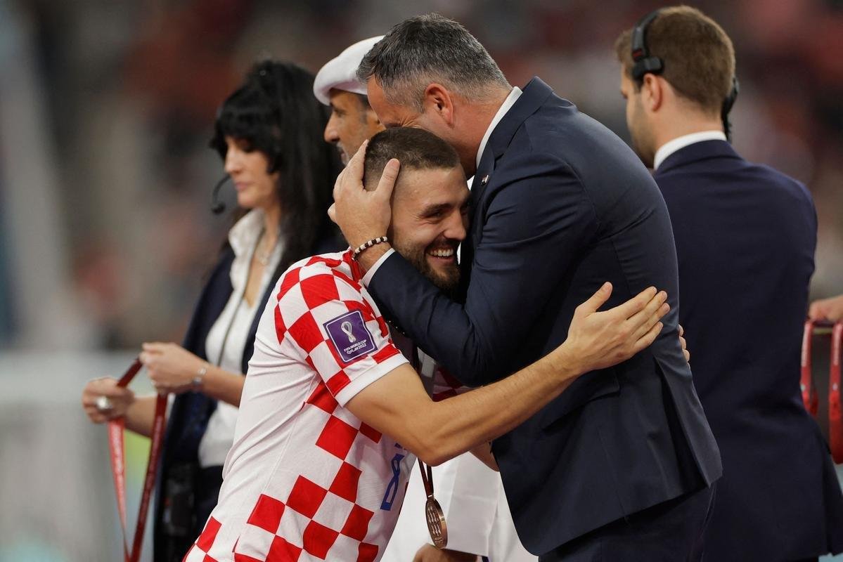 Festa e premiao dos jogadores da Crocia pela conquista do terceiro lugar na Copa do Mundo de 2022, no Catar. Time croata venceu o Marrocos por 2 a 1 neste sbado (17), no Estdio Internacional Khalifa, em Doha