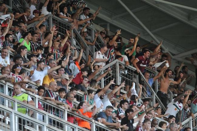 Amrica foi derrotado por 3 a 0 pelo Fluminense neste sbado (15/4), no Independncia, pela 1 rodada do Campeonato Brasileiro