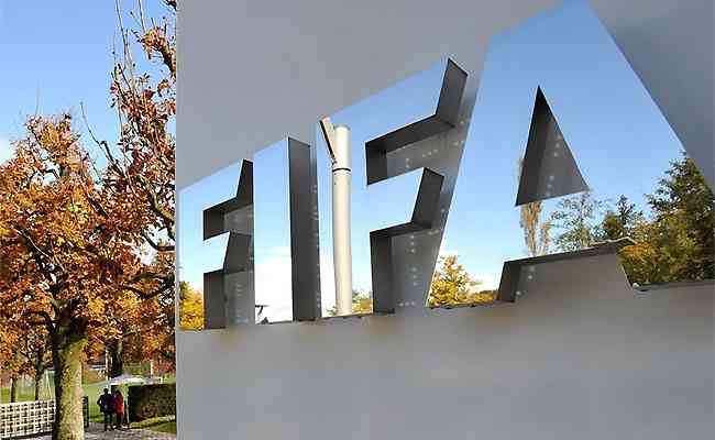 Fifa anuncia sanes  Federao Indiana por violao ao Estatuto 