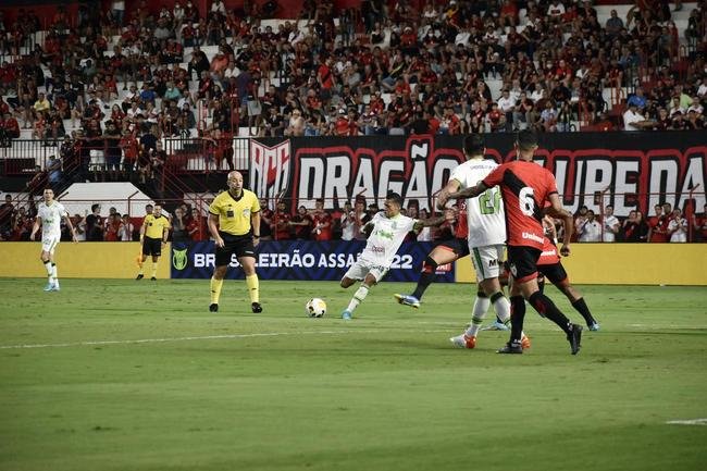Fotos do jogo entre Atltico-GO e Amrica, pela 19 rodada da Srie A do Campeonato Brasileiro